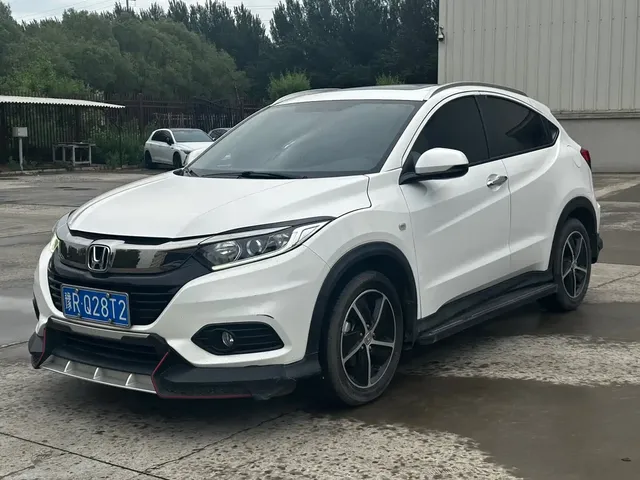 Honda Vezel 2022 1.5L CVT Phantom Night Pioneer Edition
