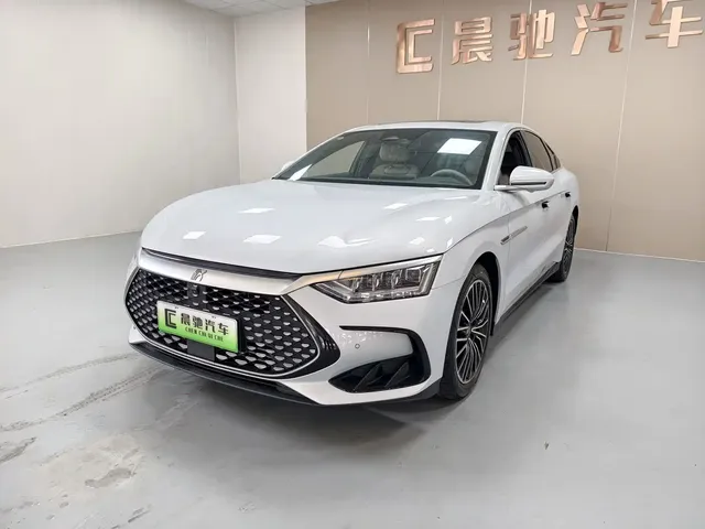 BYD Han 2024 DM-i Glory Edition 121KM Honor
