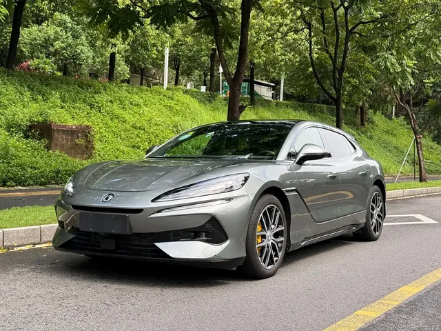 Denza Z9GT 2024 Model 1100 AWD Pro Edition