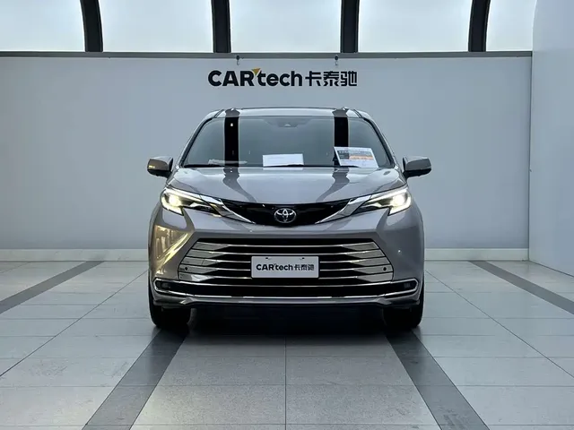 Toyota Sienna 2021 2.5L Hybrid Comfort Edition