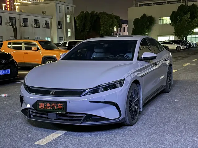 BYD Han 2025 DM-i 125KM Honor