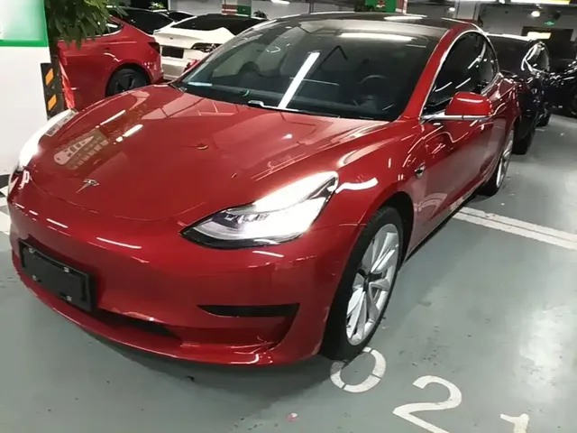 Tesla Model 3 2020 Facelift Standard Range RWD Upgrade