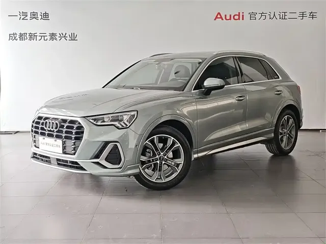 Audi Q3 2021 40 TFSI Fashion Sport