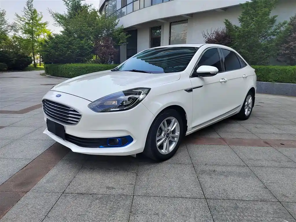 Ford Escort 2019 Facelift 1.5L Auto Comfort Edition China VI