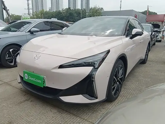 ARCFOX Alpha S5 2024 560MAX 185kW