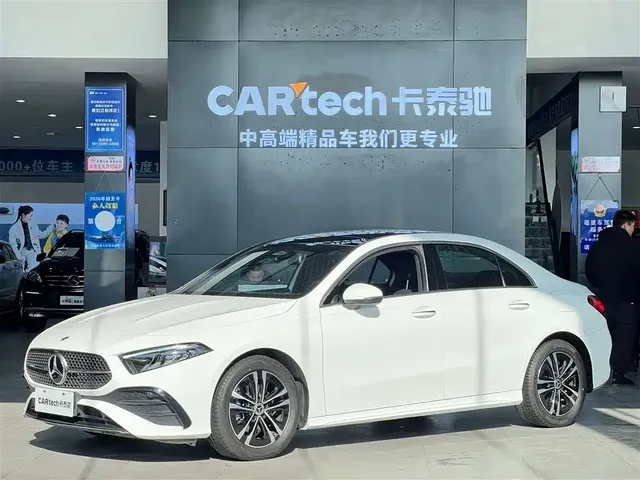 Mercedes-Benz A-Class 2023 A 200 L Dynamic
