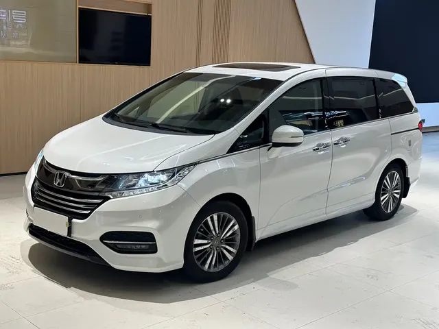 Honda Odyssey 2018 2.4L Premium Edition