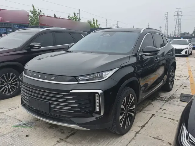 Exeed Lingyun 2024 300T 2WD Starlight Edition
