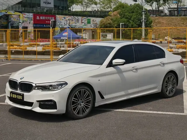 BMW 5 Series 2018 Facelift 530Li Leading M Sport Package