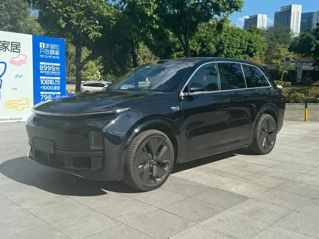 Li Auto Li L8 2025 Ultra Smart Renewal Edition