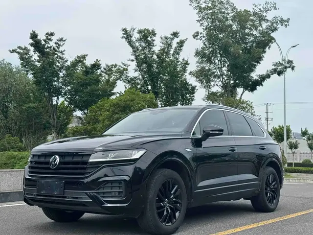 Volkswagen Touareg 2022 2.0TSI Rui Shang Edition