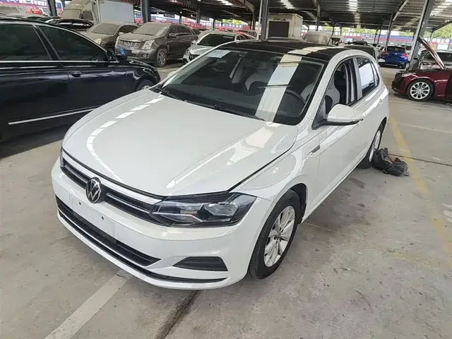 Volkswagen Polo 2023 Plus 1.5L Automatic Colorful Tech Edition