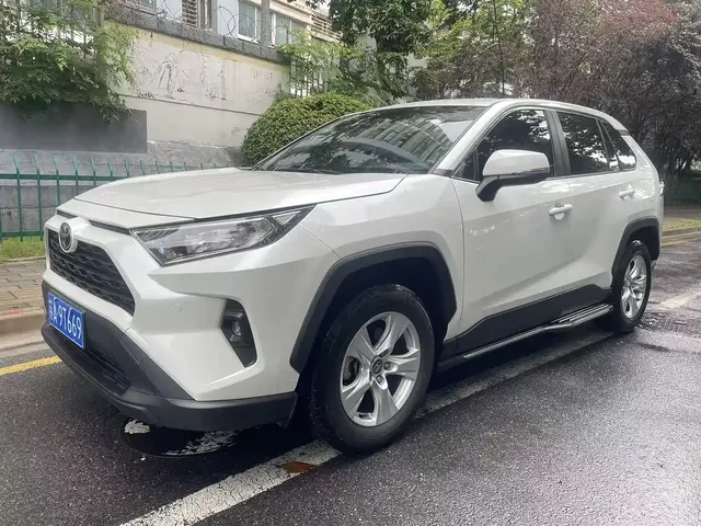 Toyota RAV4 Rongfang 2023 2.0L CVT 2WD Urban Edition