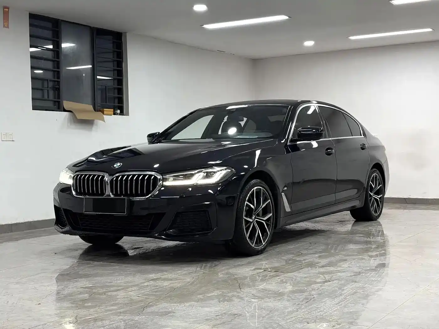 BMW 5 Series 2022 530Li Exclusive M Sport Package
