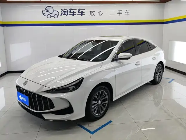 MG 5 2025 180DVVT Global Luxury Edition