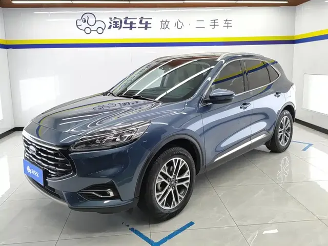 Ford Escape 2020 EcoBoost 245 2WD Premium Edition