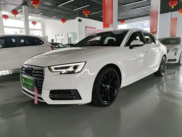 Audi A4L 2018 30th Anniversary 40 TFSI Fashion