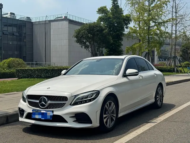 Mercedes-Benz C-Class 2020 C 200 L Dynamic Sport