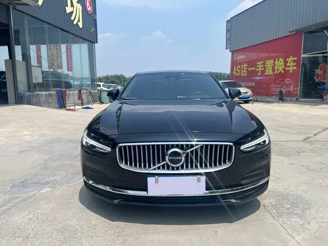 Volvo S90 2023 B5 Intelligent Comfort Luxury Edition