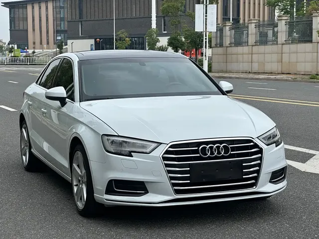 Audi A3 2017 Limousine 35 TFSI Style