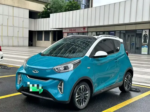 QQ New Energy Little Ant 2022 Sweet Pink Edition Half Sugar Version NCM Lithium 30kW 301km