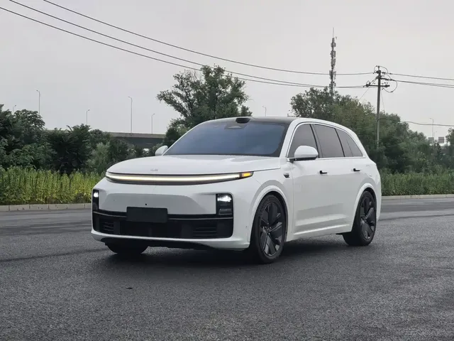 Li Auto L7 2025 Max Smart Renewal Edition