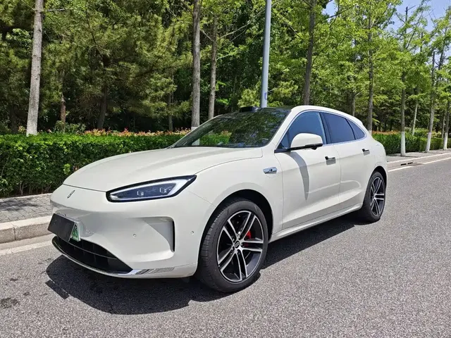 AITO Wenjie AITO M5 2025 Extended Range Ultra AWD
