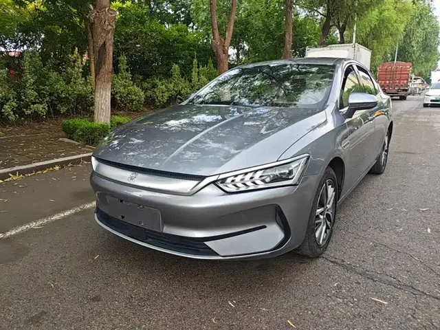 BYD Qin PLUS 2024 Glory Edition EV 420KM Leading