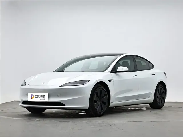 Tesla Model 3 2023 Rear-Wheel Drive