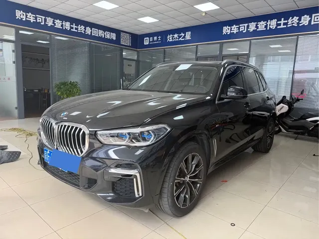 BMW X5 2022 xDrive 30Li Premium M Sport Package