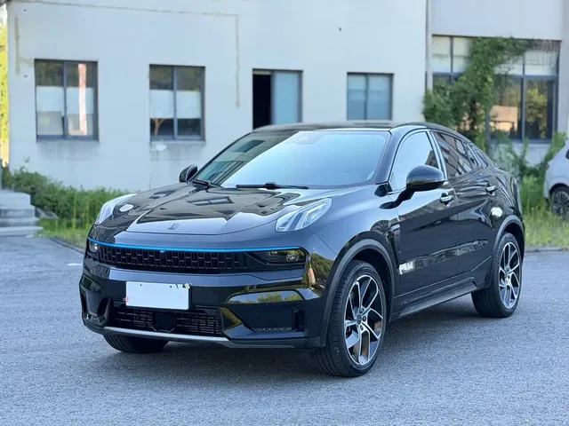 Lynk & Co 05 2020 2.0TD 2WD Shine Halo