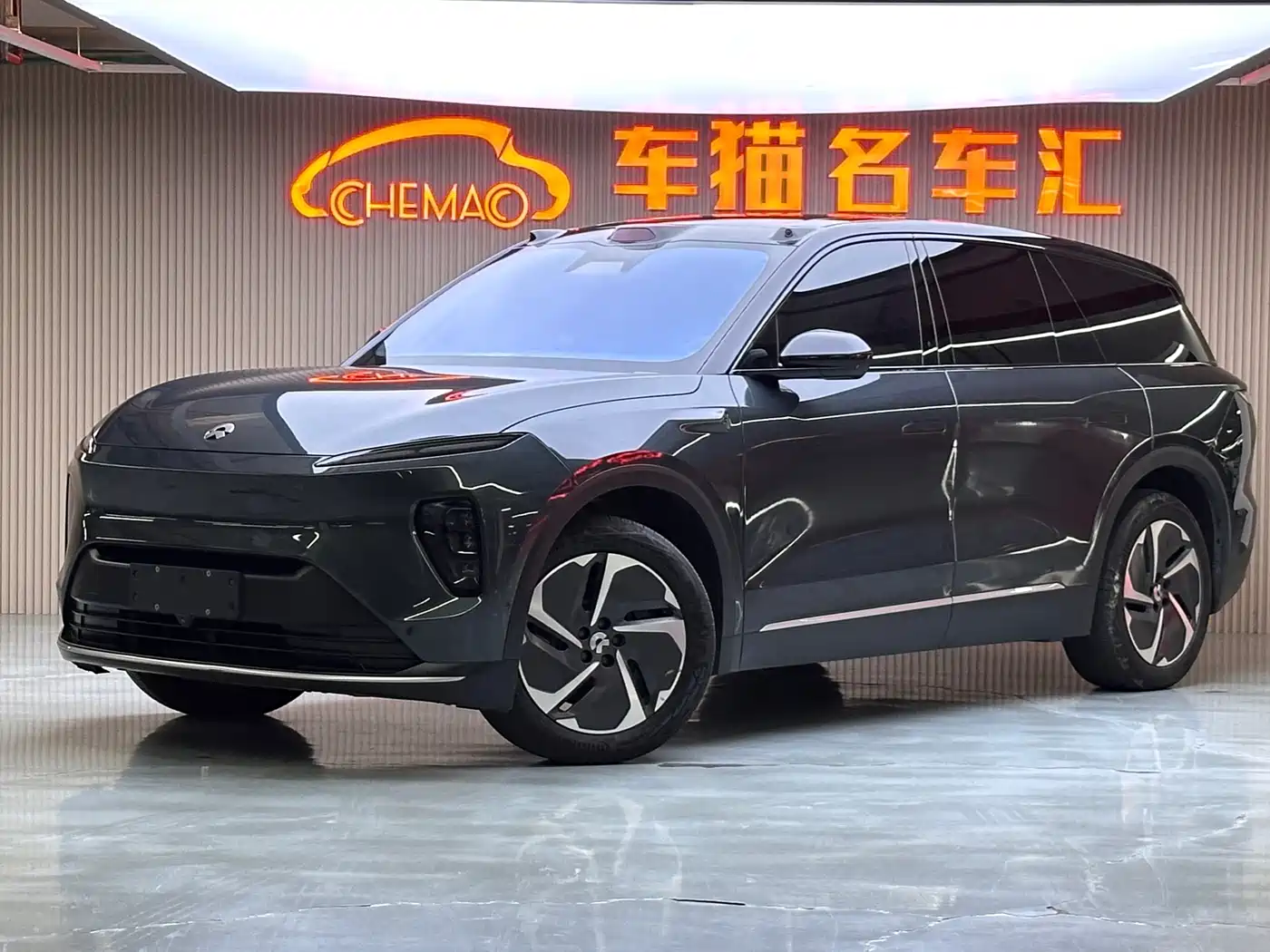 NIO ES8 2023 75kWh Executive Edition