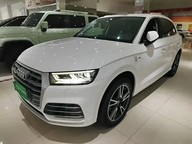 Audi Q5L 2020 Facelift 40 TFSI Honor Fashion