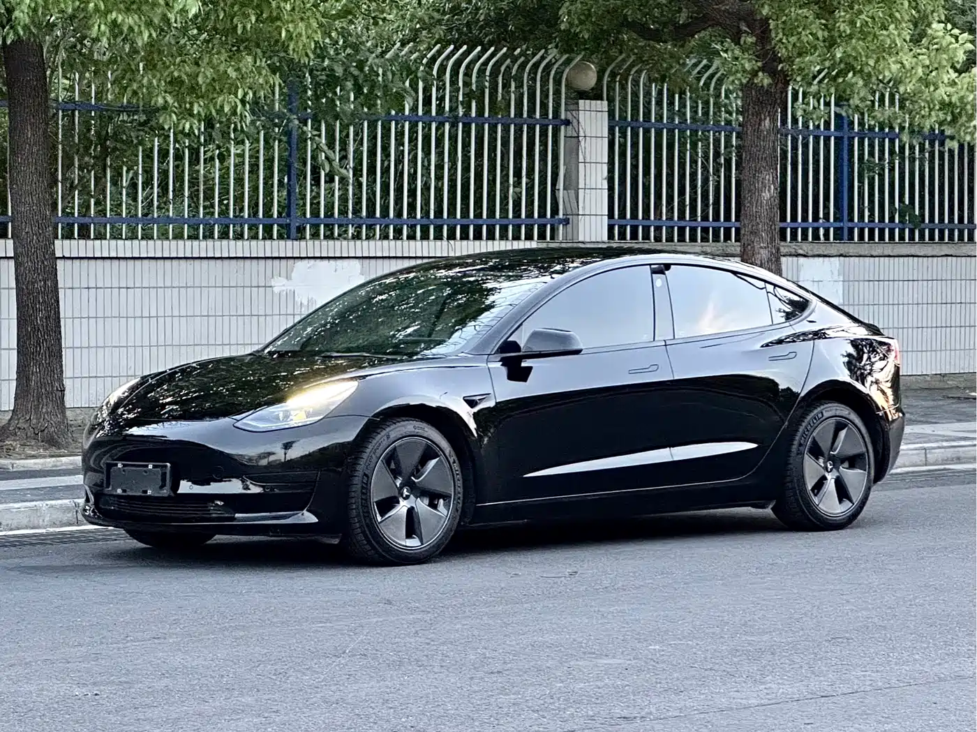 Tesla Model 3 2022 Model Rear-Wheel Drive Version