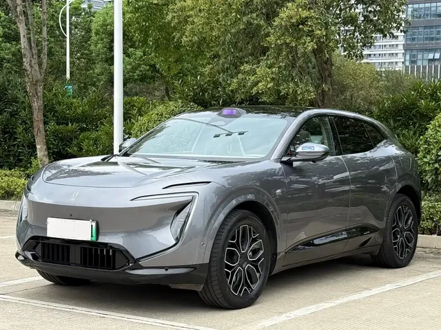 Avatr 07 2026 model Ultra EV AWD