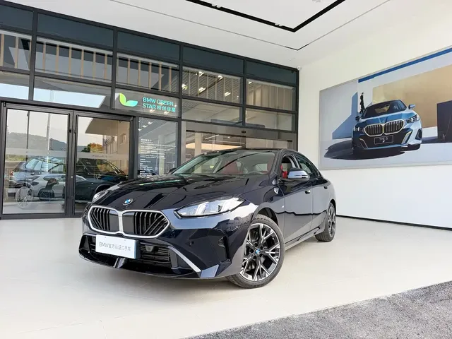 BMW 2 Series 2025 225L M Sport Package