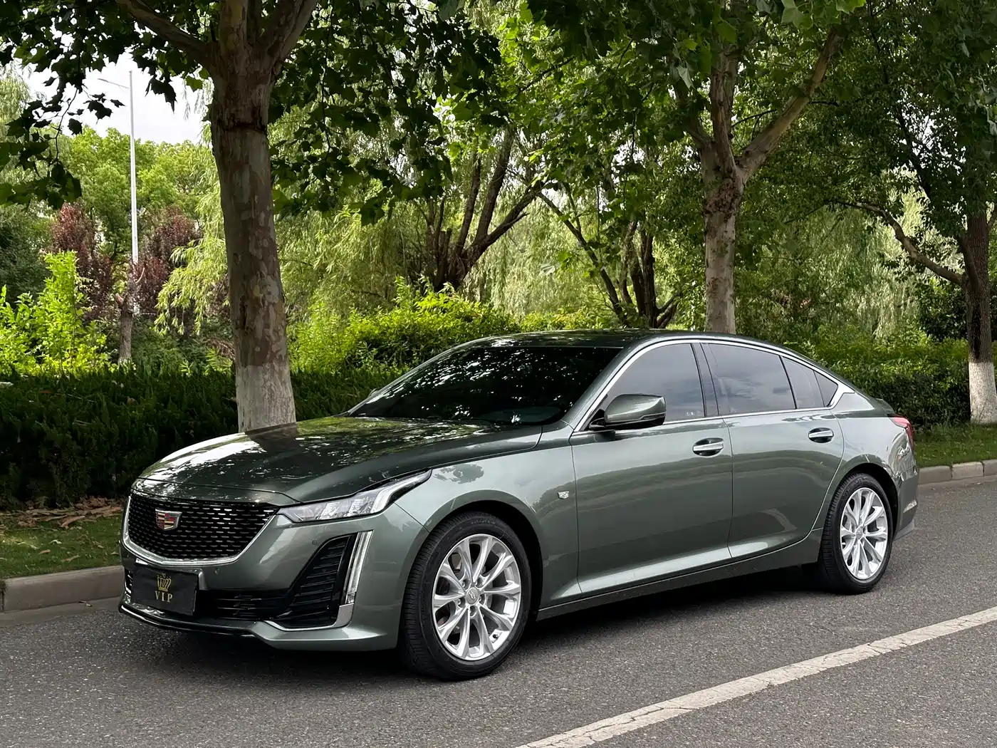 Cadillac CT5 2022 28T Luxury (Standard)