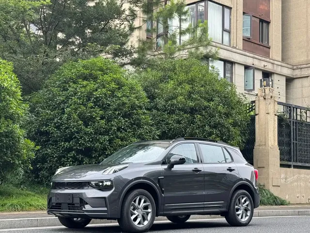 Lynk & Co 01 2025 Model Year 2.0TD 2WD Renewal Edition