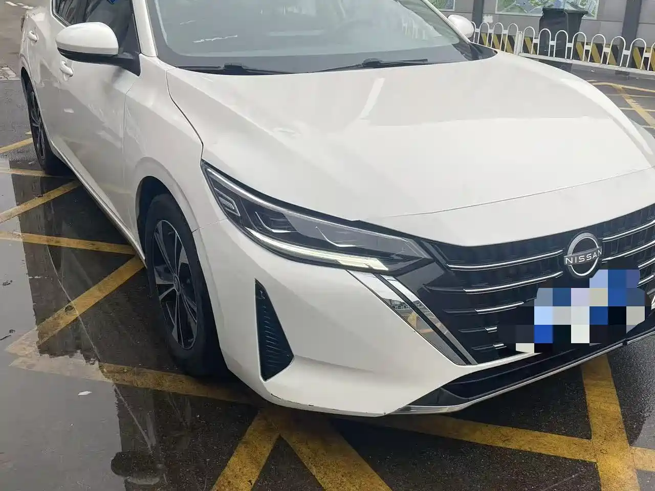 Nissan Sylphy 2023 1.6L CVT Deluxe Edition