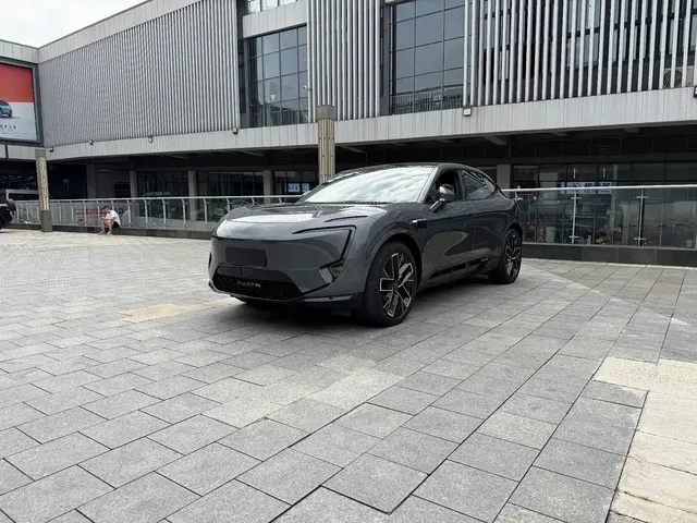 Avatr 11 2025 Max Pure Electric AWD