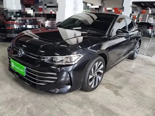 Volkswagen Passat 2025 Pro 380TSI Dragon Glory Edition