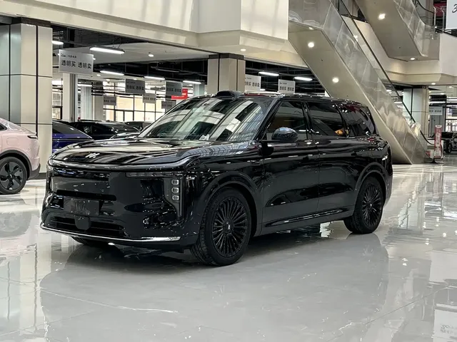 IM Motors IM LS8 2026 Model Base Version 5-seater Long Range Edition