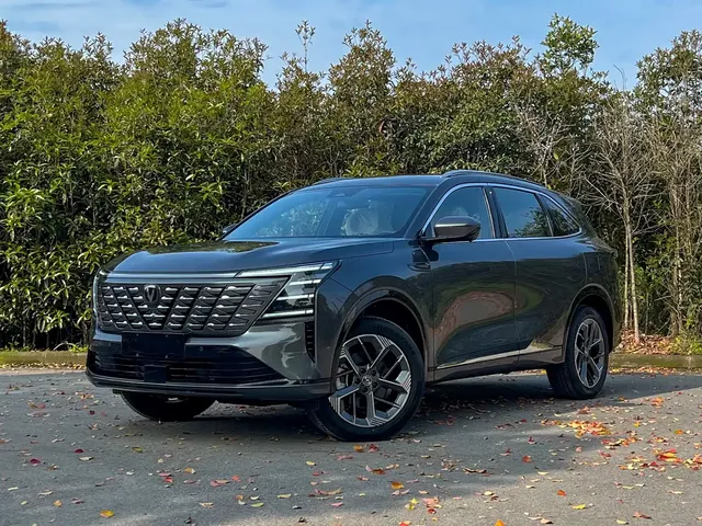 Changan CS75 PLUS 2025 4th Gen 1.5T New Blue Whale Smart Flagship