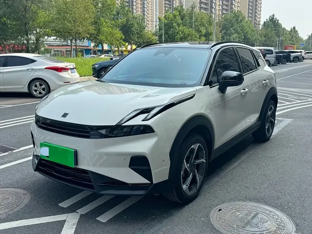 Lynk & Co 06 2025 Renew 1.5T Halo
