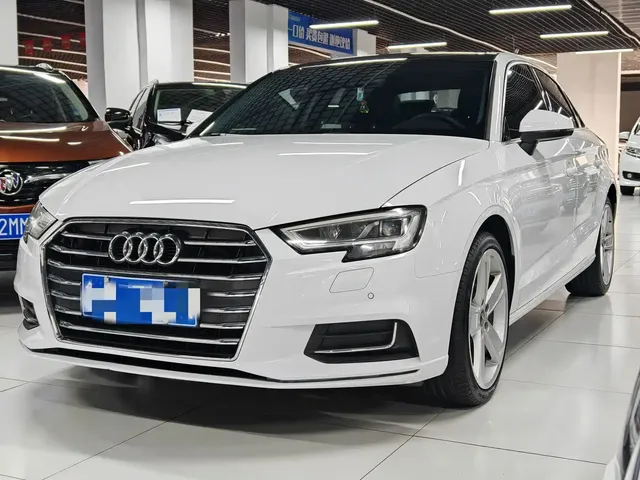 Audi A3 2019 Limousine 35 TFSI Style China V
