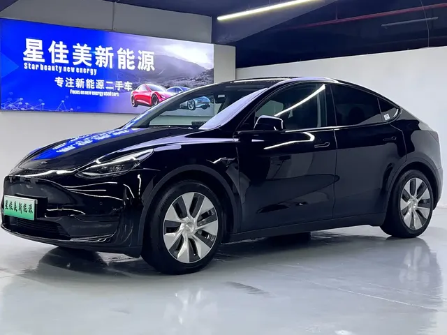 Tesla Model Y 2022 Facelift Rear-Wheel Drive Version