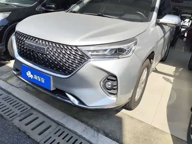Haval M6 2021 PLUS 1.5T DCT Luxury Smart Connect