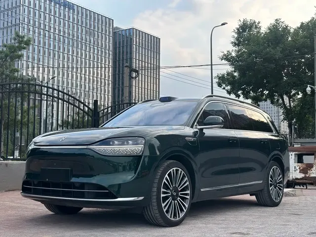 AITO Wenjie AITO M9 2024 Range Extender Max Edition 42kWh 6-seater