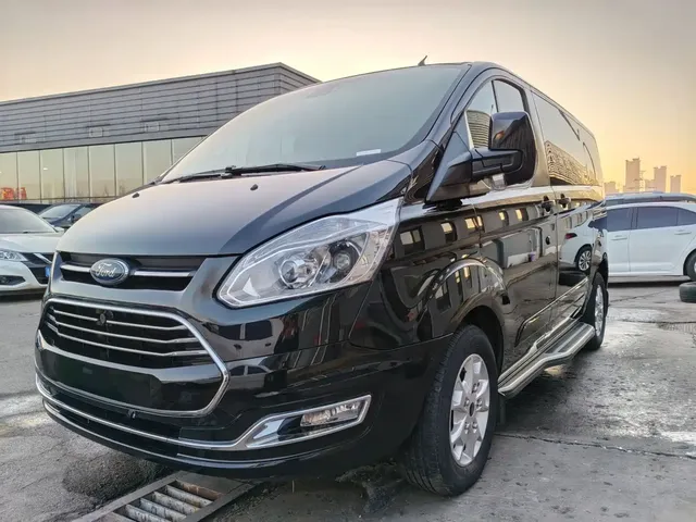 Ford Tourneo 2020 2.0T Auto Jingrui Edition China VI