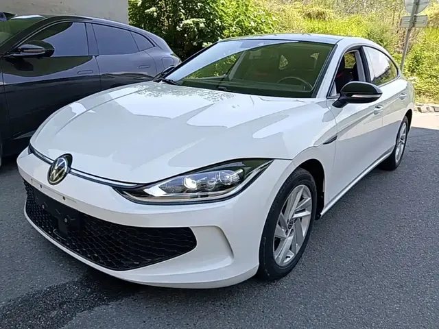 Volkswagen Lamando 2022 Lamando L 280TSI DSG Sporty Edition